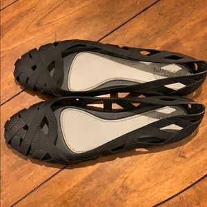 Melissa and Jason Wu flats